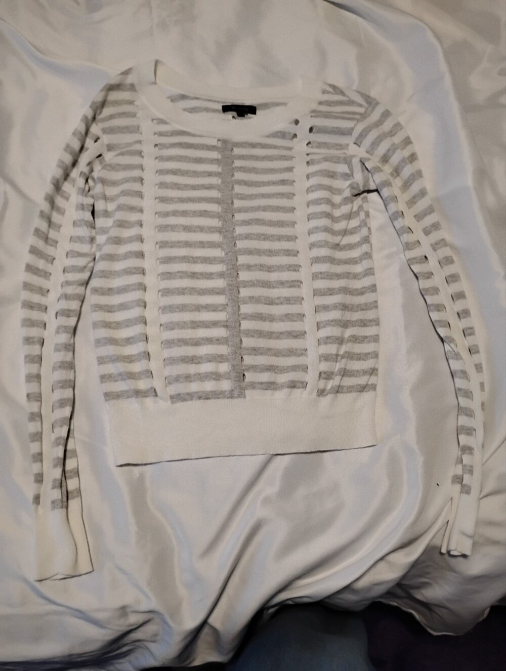 RW&CO. White and Light Gray Striped Scoop Neck Sweater